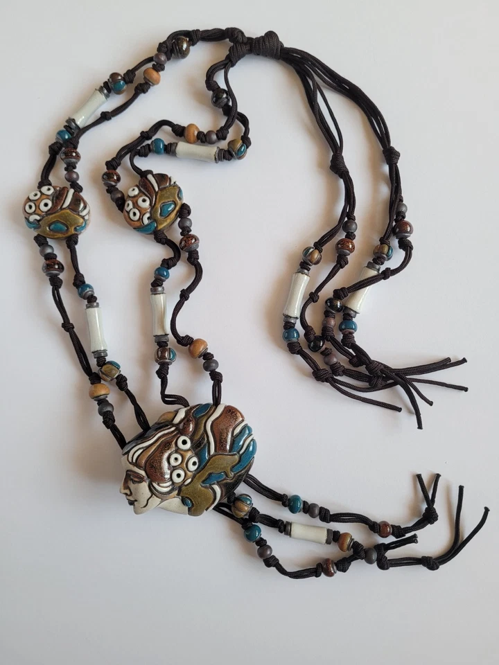 Collar Boho Artesano Hecho a Mano Joyce Whitaker Cerámica Macramé Años 70 De Colección Raro Foto 1 de 4