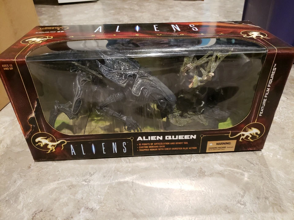 McFarlane Toys Movie Maniacs 6 "Alien Queen" Juego de lujo en caja como nuevo en caja "Nuevo" Foto 1 de 4