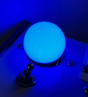 LED 7-1/2S/B S11 120V BLUE E27 7-1/2W Equivalent LED LIGHT BULB 230409 NEW - Image 1 of 2