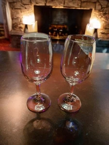 2 Vintage LIBBEY PLUM PINK SHORT STEM WINE GLASS STEMWARE 8 OZ MCM - Picture 1 of 10