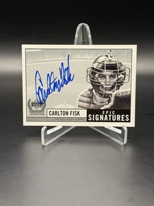 1999 UD Legends Epic Signatures Carlton Fisk AUTO Boston Red Sox #CF - Picture 1 of 2