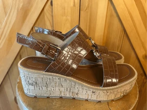 Giani Bernini Women's Harperr Memory Foam Platform Wedge Sandals Size 8.5M - Picture 1 of 8