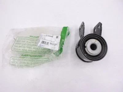 Buje de brazo de control inferior delantero OEM GM 22782459 para Buick Enclave 2007-2017 Foto 1 de 4