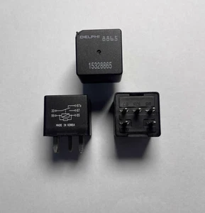 1PCS New DELPHI 8865 automotive relay 15328865 - Picture 1 of 1