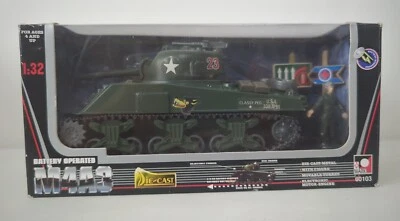 1:32 DIECAST BATTERY OPPERATED M4A3 AMERICAN USA TANK & FIGURE BOXED UNUSED - Image 1 of 4