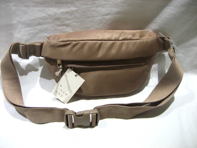 Новый день Fanny Pack регулируемый ремень мульти карман светло-коричневый новый с Ярлыками - Изображение 1 из 4