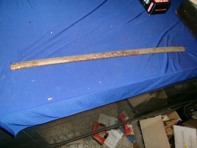 Chevrolet 1929,1930 sección de banda de capucha Foto 1 de 2