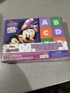2023 Disney Junior Minnie Storybook & 6 Foam Blocks Play Set NEW - Picture 1 of 2