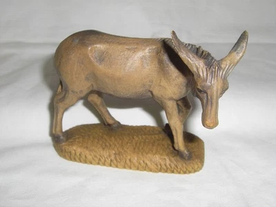 Oberammergau Krippenfigur "Esel" auf Holzsockel, geschnitzt, koloriert, 10 cm - Bild 1 von 2