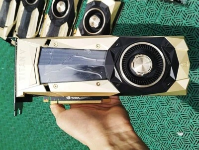 NVIDIA TITAN V Volta 12GB HBM2 3 x DisplayPort, 1 x HDMI Video Graphic Card - Image 1 of 4