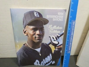 1994 Anuario de tarjeta de mando Birmingham Barons (Michael Jordan) ex - Imagen 1 de 4