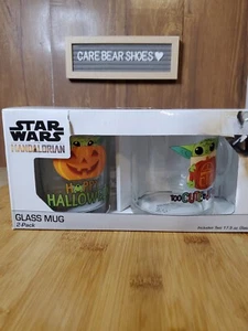 Star Wars The Mandalorian Halloween 2 Pc Glass Mug 17.5 Oz Set - Picture 1 of 2
