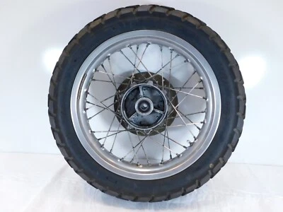 Llanta de cubo de rueda trasera con rotor y neumático BMW F650GS G650GS y Dakar Sertao con radios Foto 1 de 4