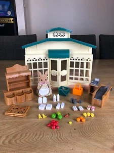 Sylvanian Families Grocery Market Shop With Figure & Accessories - Picture 1 of 10