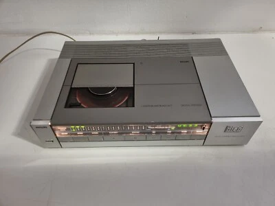 Philips CD-202 - laser beam read-out CD player - Made in Belgium -fully Serviced - Image 1 of 4