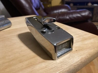 Interruptor de control de crucero Electra Buick LeSabre Wildcat 1964 1965 Riviera 64 65 Foto 1 de 4