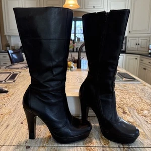 Steve Madden SYCHO Black Leather Platform Calf Boots 9 Fits 8 or 8.5 Bratz Goth - Picture 1 of 13