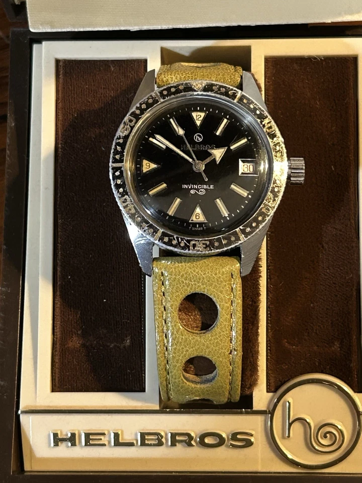 Helbros Invincible Manual Wind Wristwatch Vintage Diver Boxed Papers Rare - Image 1 of 4