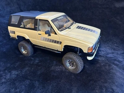 Rc4Wd 4Runner Rc Truck Limited Edition 1/10 Scale Off-Road Crawler Realistic - Image 1 of 4
