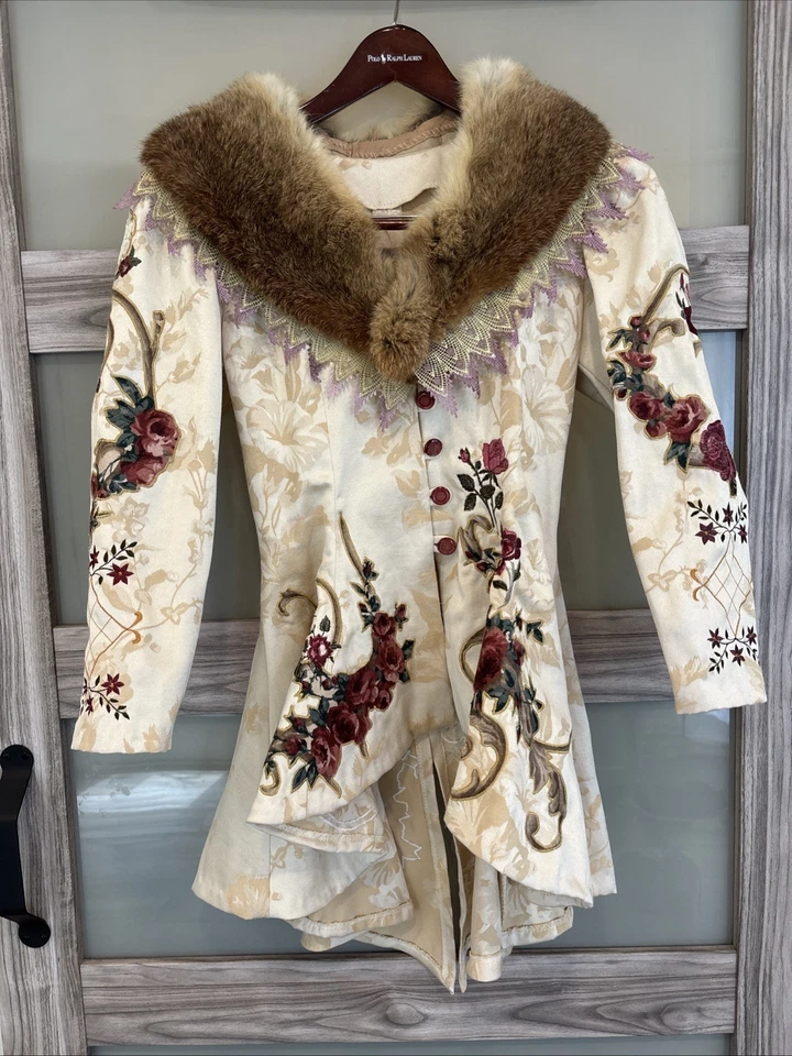 华丽蒸汽朋克/波西米亚花边和毛皮领挂毯修身夹克尺寸 S — 第 1/4 张图片