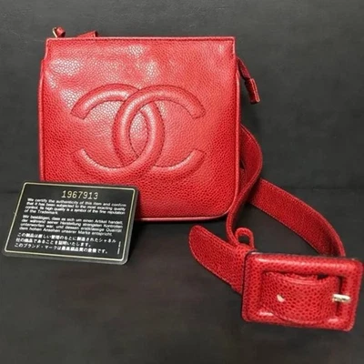 Riñonera vintage Chanel caviar BodyBag bolsa de cintura marca CC coco roja cinturón Foto 1 de 4