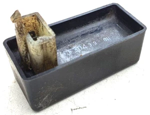 Honda VF700C MAGNA Relay 3 Pin 1984 VF 700 C - Picture 1 of 7