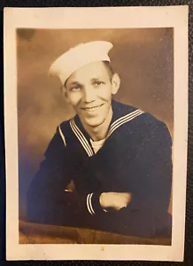 Sailor - U.S Vintage Photo - Picture 1 of 2