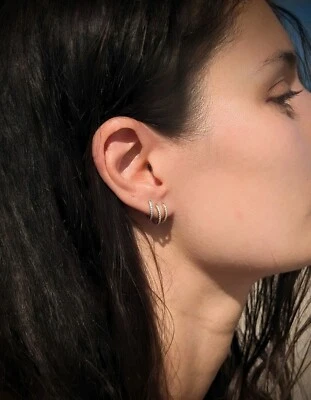 14K Solid Gold Huggie Hoop Earrings with Real Diamonds AU585 - Image 1 of 2