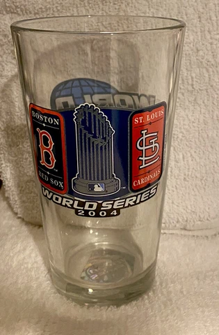BOSTON RED SOX 2004 WORLD SERIES PINT GLASS Vs ST LOUIS CARDINALS Cover