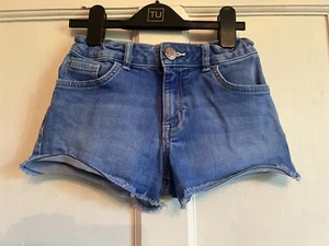 Blaue Jeansshorts für Mädchen von River Island Alter 9-10 Jahre - Bild 1 von 4