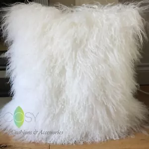 PURE WHITE 45x45CM GENUINE MONGOLIAN SHEEPSKIN LAMB WOOL FUR CUSHION COVER - Picture 1 of 5