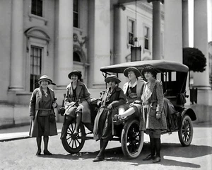 1920s Flapper Girls 8x10 Photo - Picture 1 of 1