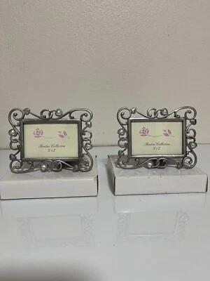 LOT OF 2 PHOTO FRAMES w/Heart Shaped Pearl Stones BENTON COLLECTION 3"X2" NEW - Image 1 of 4