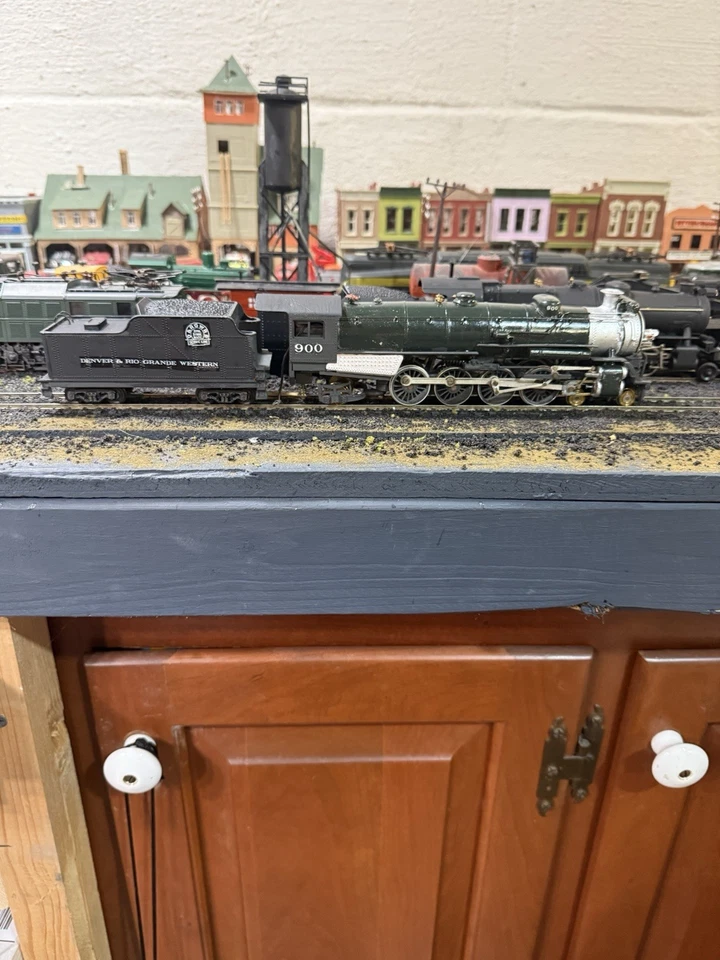 Bowser HO 4-8-2 Mountain Steam Engine T&P Rio Grande DC - Image 1 of 4