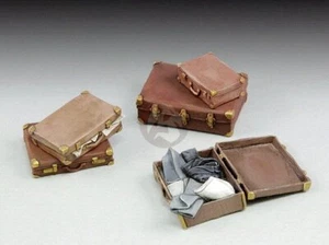 Royal Model 1/35 Assorted Suitcases Luggages (5 valises) [Diorama MODEL KIT] 664 - Photo 1 sur 1