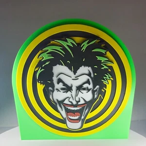 The Joker - Logo stampato in 3D per scrivania o parete pop fumetto art 8" x 8" - Foto 1 di 5