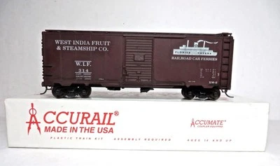 Accurail 1510 Custom Pro Weathered WEST INDIA FRUIT & STEAMSHIP Co 40' Boxcar - Image 1 of 4