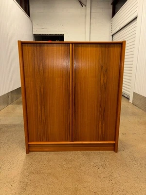 Vintage Danish Modern 6 Drawer Gentlemans Chest by Jesper - Image 1 of 4