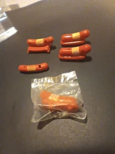 5 Vintage Oscar Mayer Winnerr Whistles - Picture 1 of 6