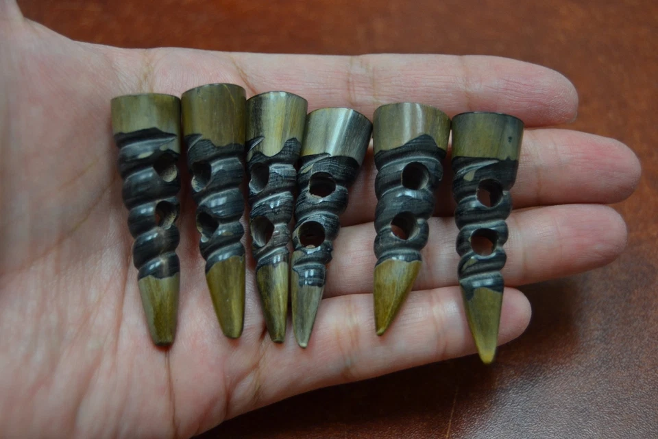 6 PCS BUFFALO HORN TOGGLE SEWING 2 HOLE BUTTONS CRAFT 2" #T-226 - Image 1 of 1