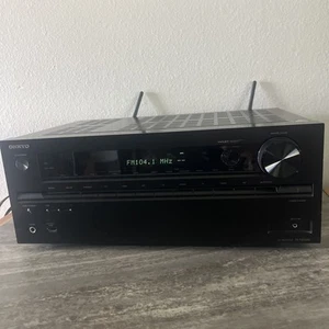 Receptor AV inteligente Onkyo TX-NR646 7,2 canales red cine en casa 4K - Imagen 1 de 9