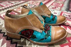 Rare Painted Traditional Free Bird Steven Mabel boots Slip on booties Size 7 - Picture 1 of 11