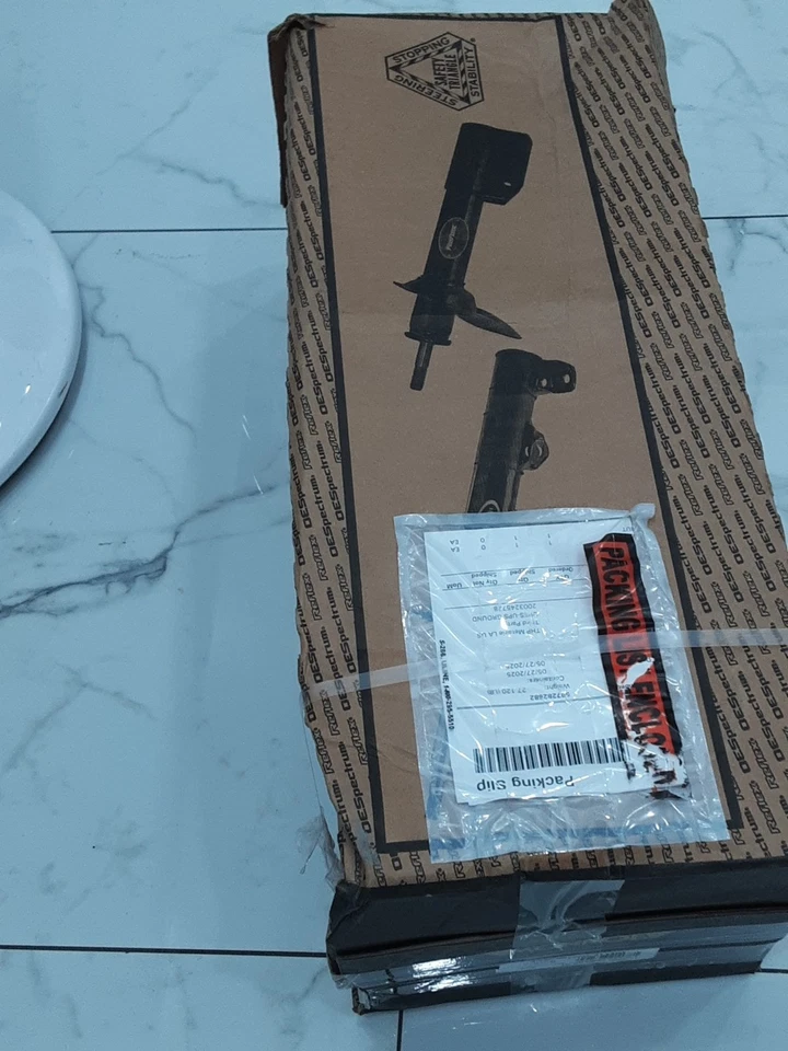 Pieza nunca usada OESPECTRUM WORLDPAC. STRUT Foto 1 de 3