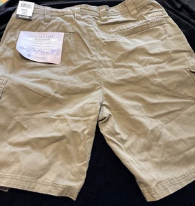Neu mit Etikett Columbia North Creek Cargoshorts für Herren beige 36 - Bild 1 von 5