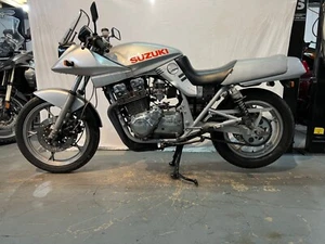 1982 Suzuki GSX / Katana - Picture 1 of 16
