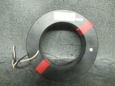 WICC CURRENT TRANSFORMER CURRENT TRANSFORMER N-750-00-L100-CH01 RATIO: 750:5 - Image 1 of 2