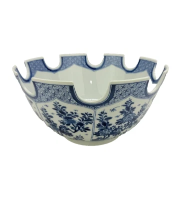 Mottahedeh Blue & White Canton Monteith Bowl, After the Chinese Export Original - Image 1 of 4
