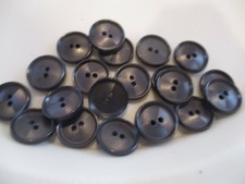 LOT OF 22 BLACK COLOR 11/16 INCH 2 HOLE BUTTONS, NEW