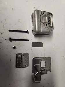 Stihl Oem Ms170 muffler with heat plate and bolts 1130 140 0600c new take off - Picture 1 of 7