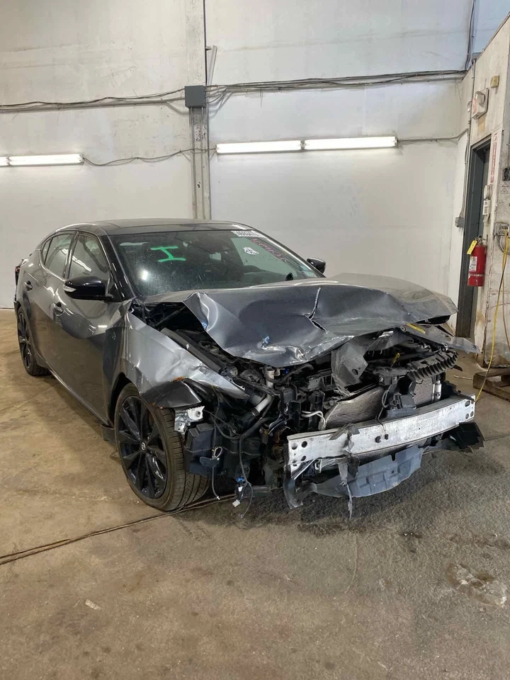 Used Front Left Steering Knuckle fits: 2019 Nissan Maxima Front Left Grade A - Image 1 of 4